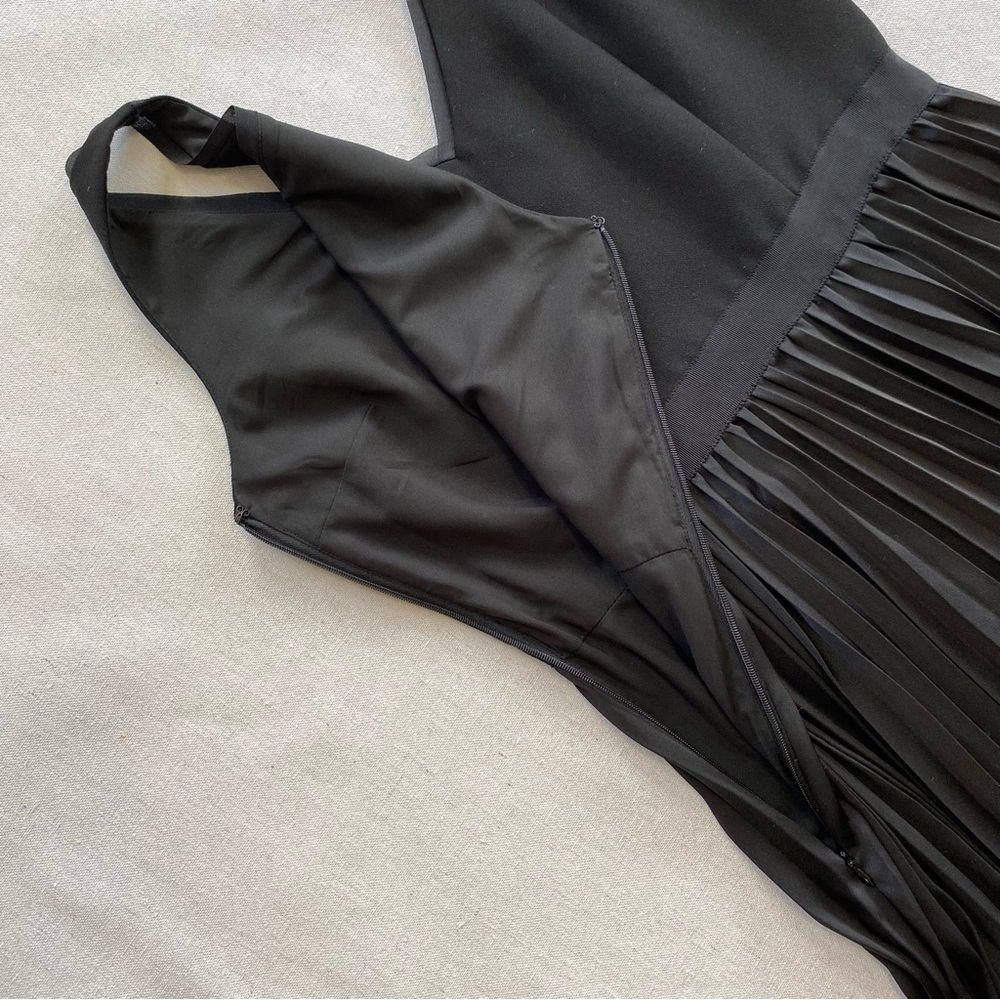 Banana Republic Pleated Fit Flare Sleeveless Dress - Picture 9 of 14
